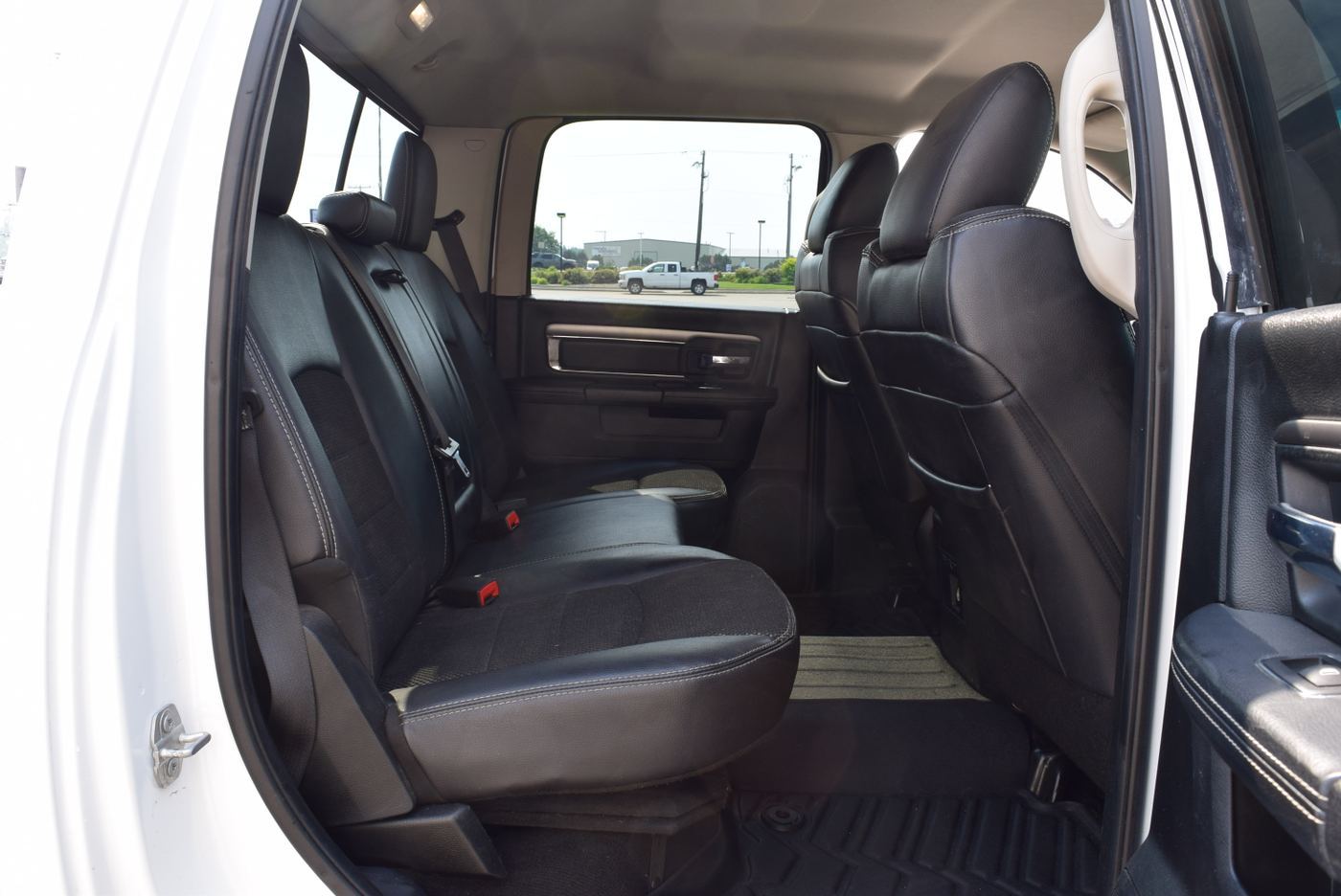 2018 Ram 1500 Sport photo 12